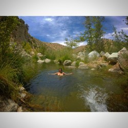 ayearofdeepcreek:  Skinnydipping is the only love 