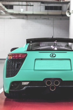 campzenith:  Tri Exhaust | Source ©  