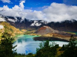 softwaring:  Climb to Mount Rinjani, Indonesia; Ogi
