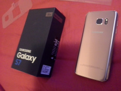 My new phone    ❤  Galaxy S7 Gold Rose