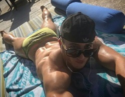 manrumpsxxx:  Follow Me For The Sexiest Rumps On Tumblr