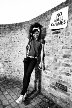 smokingissexy: Amy Winehouse