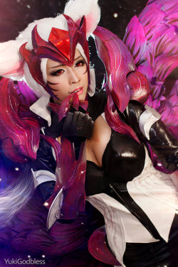 Ahri Challenger Ahri : League of Legends cosplayII by yukigodbless