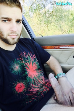 hot-men-of-reddit:  Driving in public and showing a nice hard