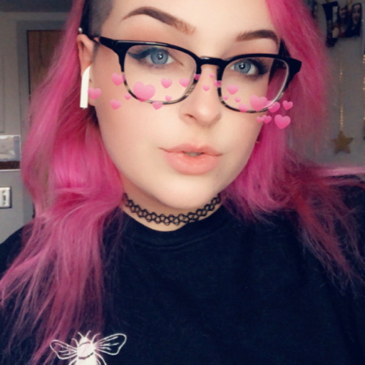 little-grey-kitten:Honestly, if you’re a bigger girl &