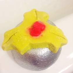 Holly Golightly bubble bar