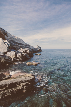 unwisely:  elenamorelli:  { where the hills meet the sea }  vintage