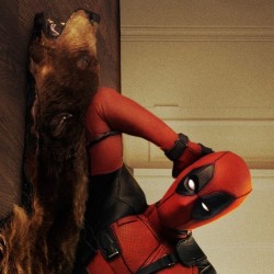 daily-asgardian-news:First official look at Ryan Reynolds in