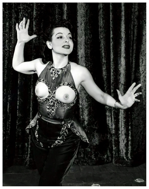 Rose La Rose     (aka. Rosina DaPello) A natural exhibitionist,– Rose was notorious for “flashing” the audience during her performances.. It’s safe to assume that she  made good use of this satiny red costume, which featured breakaway