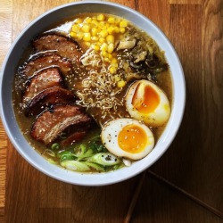 food-porn-diary:  My second attempt at Ramen - this time it’s
