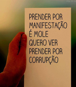 Hoje o sofrimento virou poesia