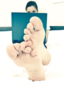 Soles2toes