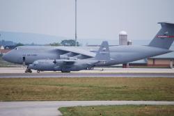 penguinburger3:  Size comparison between a C-5 Galaxy and a C-130