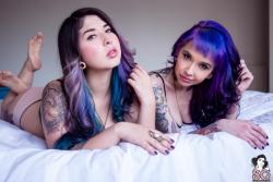 past-her-eyes:  Ilanna Suicide + Talena Suicide  Ilanna.suicidegirls.com