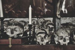 ghoulshavemorefun:  Hallstatt ossuary. 