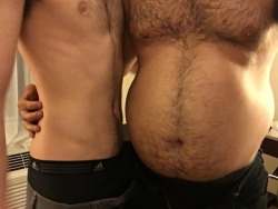 gainergut:  A twink friend of mine noticed me getting fat and