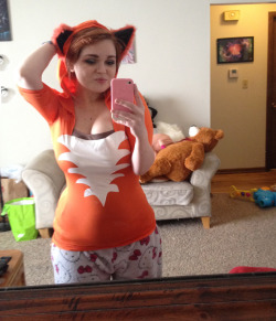 mirahxox:  I found my fox hoodieso I guess at least I have that…