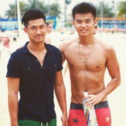 chinesemale:Usual Sunday hungover volleyball at TBC with @edwin871126