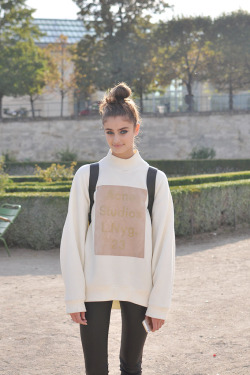 rvxnmovt:  Taylor Marie Hill // Model Off-Duty after Elie Saab