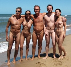 ramblingtaz:  please submit your articles or photo’s on nudism/naturism.