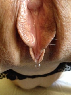 cunnilingasm:   She wants you to eat her now!  Delicious!