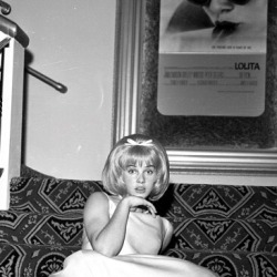 ashtrayhart:  Sue Lyon at the premiere of Lolita 
