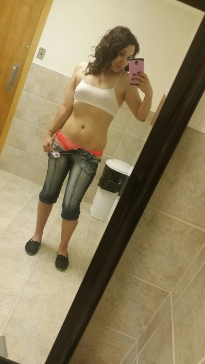 korisageeeeek:  I should be working, shouldn’t I? 