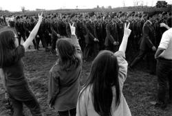 collectivehistory:  Anti-Vietnam demonstrators  