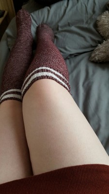 shotguns-and-shortbread:  Comfy socks 👌