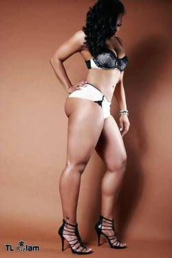 Sexy Amazon Name: Mariama Age: 22 Nationality: South-african