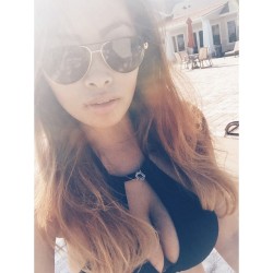 selfieasiangirl:  Yummy Asian girl selfie tasty tits IG vchauMore Asian Tweets 