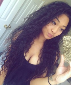 sexyselfiesgirls:  Hot selfie pics with asian teens