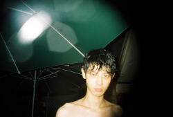 hasisipark:  Jung Joon Young - Pool Party  Photo by Hasisi Park 