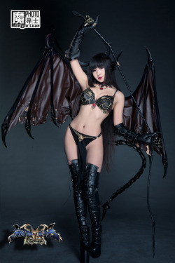 hotcosplaychicks:  Succubus by Cans by aoandou Check out http://hotcosplaychicks.tumblr.com