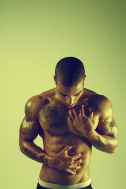 mypersonaldreamguys:  Model Harold for the upcoming model/poetry