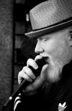 chechoxhiphop:  Brother Ali 