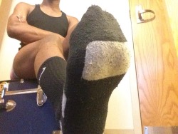 leaveyoursocksonbro:Size 11s, Nike elites & AE