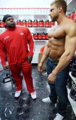 theconstantpump:  drwannabe:  Kai Greene and Michael Kocikowski