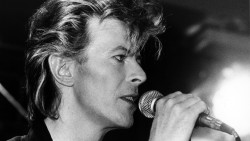 dustonmars:  Bowie. Glass Spider Tour. 