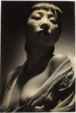adreciclarte:    George Hurrell - Actress Anna May Wong, 1938