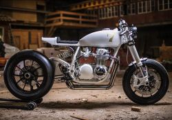 bikebound:Today: “Mrs. Duke” 1973 Honda CB500 Four by @duke_motorcycles.