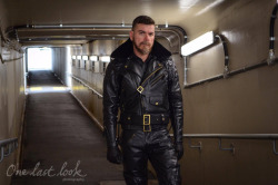 Leather Pup / Leather ManGpup Alpha / Dr George in his Langlitz