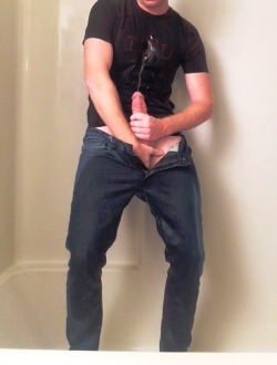 athginge:Soaking my jeans and tshirt.