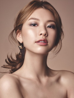 koreanmodel:  Kim Jin Kyung by Lee Seung Yeop for Ceci Korea