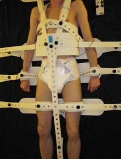 jockhypnoslave:  Segufix System some of the best restraints out