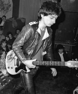 dolly-lungs: Johnny Thunders of The Heartbreakers on the Sex