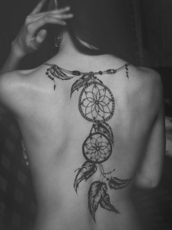 mahasalchemy:  I got a thing for Feathers. And this tribal dream