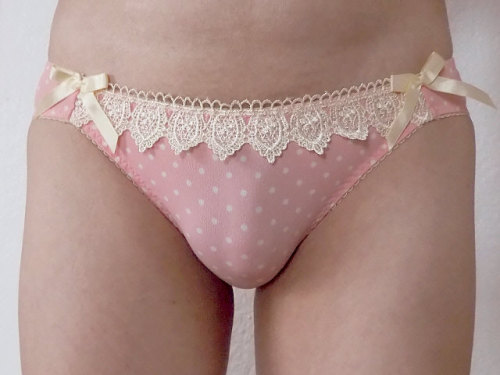 menwearingpanties.tumblr.com/post/37632323263/