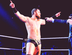 Great to see Mcgilli…uh I mean Curtis Axel getting a push.