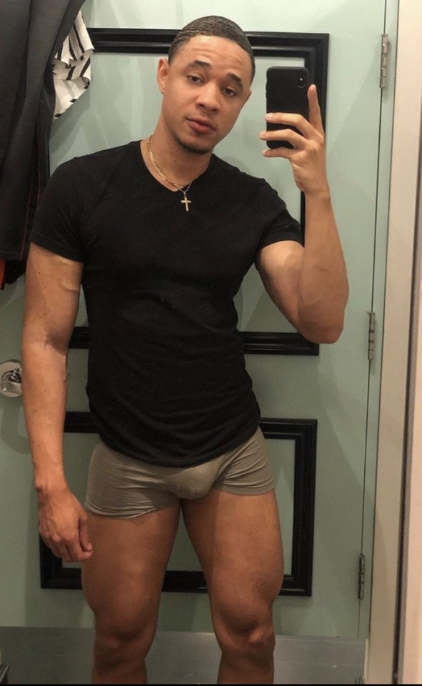 blackmorph1:🖤